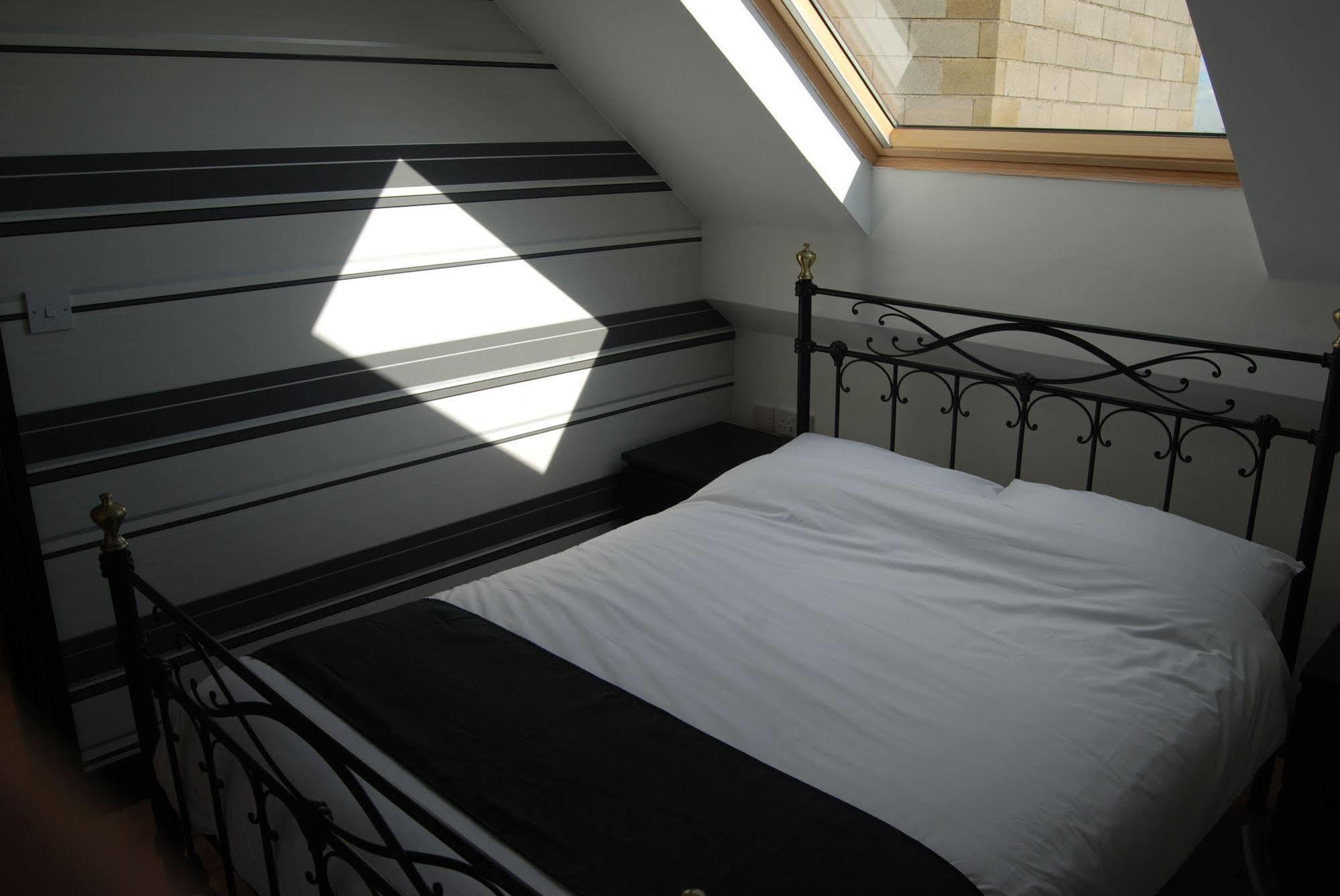 קינגסטון אפון הול Cornmill Hotel מראה חיצוני תמונה