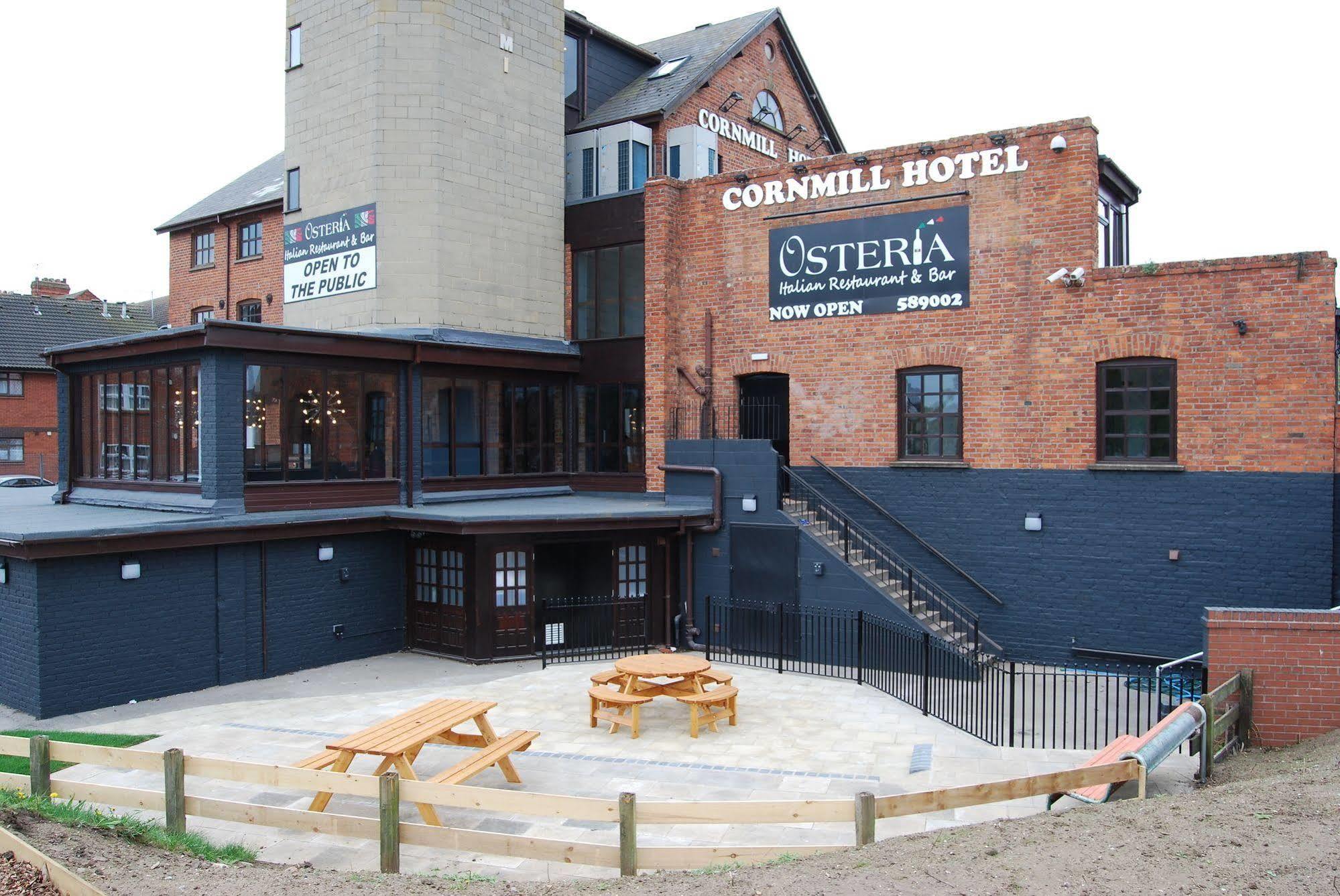 קינגסטון אפון הול Cornmill Hotel מראה חיצוני תמונה